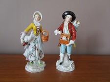 Paire figurines couple d'occasion  Charleville-Mézières