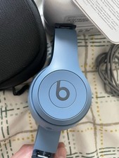 Beats solo wireless for sale  BERKELEY
