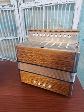 Acordeão de madeira vintage Hering Brasil funciona! tamanho pequeno comprar usado  Enviando para Brazil