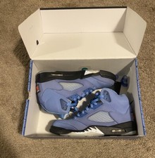 Usado, Tamanho 8.5 - Jordan 5 Retro SE Médio UNC (VEJA FOTOS) comprar usado  Enviando para Brazil