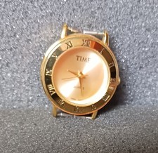 Usado, Relógio feminino Time Quartz cabeça algarismos romanos comprar usado  Enviando para Brazil
