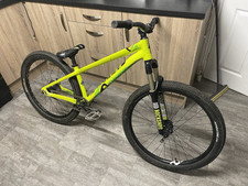 Specialized jump bike. for sale  BOURNEMOUTH