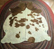 Hung cowhide rug for sale  North Ridgeville