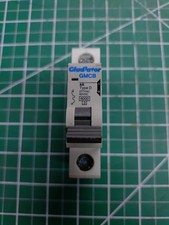 Disjuntor Gladiator GMCB-1D-4 DIN-rail Mount 1 polo 4 ampères, usado comprar usado  Enviando para Brazil