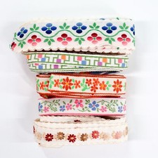 Lote de flores vintage de 10+ jardas de tecido floral com acabamento em fita jacquard década de 1970 comprar usado  Enviando para Brazil
