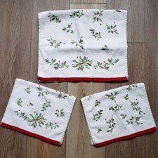 Conjunto de 3 Toalhas Lenox Holly Berry Natal Borda Vermelha Algodão Decoração de Banheiro comprar usado  Enviando para Brazil