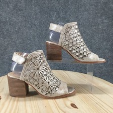 Vince camuto sandals for sale  Circle Pines