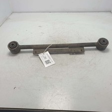 Braccio oscillante nissan usato  Mineo