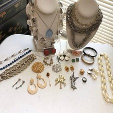 Jewelry lot vintage for sale  Greensboro