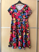Popsy floral tiered for sale  BASINGSTOKE