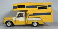 Motormax Chevy C10 picape com campista escala 1/24 pintada, usado comprar usado  Enviando para Brazil