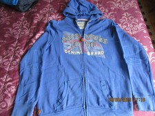 Veste sweat enfant d'occasion  Noyal-Châtillon-sur-Seiche