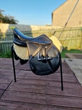 Easytrek treeless saddle for sale  TONYPANDY