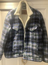 Levi sherpa trucker for sale Levi sherpa trucker for sale  MANSFIELD