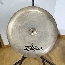 cymbales zildjian d'occasion  Expédié en Belgium