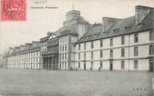 Brest barracks fautras d'occasion  Expédié en Belgium