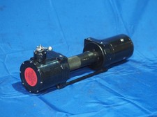 Guincho hidráulico Ineos Grenadier vermelho com defeito 2023-2026 fabricante de equipamento original comprar usado  Enviando para Brazil