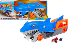 Playset trasportatore squalo usato  Roma