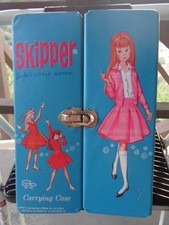 Estojo de transporte vintage 1964 Mattel Barbie Skipper Doll SPP azul moda comprar usado Estojo de transporte vintage 1964 Mattel Barbie Skipper Doll SPP azul moda comprar usado  Enviando para Brazil