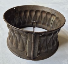 pie mould for sale  DULVERTON