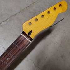 Tele pescoço bordo chama colorida serve para para-lama corpo Telecaster 22 trastes comprar usado Tele pescoço bordo chama colorida serve para para-lama corpo Telecaster 22 trastes comprar usado  Enviando para Brazil