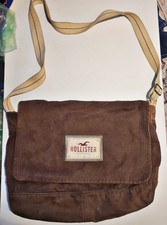 Usado, Bolsa tiracolo Hollister vintage carteiro marrom lona bolsos com alça ajustável  comprar usado Usado, Bolsa tiracolo Hollister vintage carteiro marrom lona bolsos com alça ajustável  comprar usado  Enviando para Brazil
