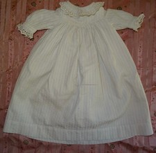 Jolie robe ancienne d'occasion  Vincennes