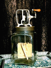 Antique dazey butter for sale Antique dazey butter for sale  NORTHAMPTON