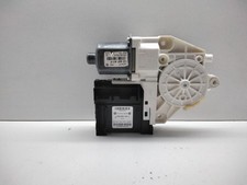 Motorino alzavetro anteriore usato  Italia