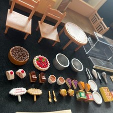 Usado, Conjunto de festa à luz de velas Sylvanian Families Cake Shop – Calico Critters raro comprar usado  Enviando para Brazil