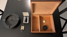 Zigarrenset humidor feuerzeug gebraucht kaufen  Hamburg