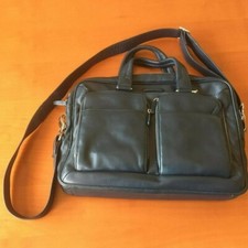 Borsa pelle piquadro usato  San Donato Milanese
