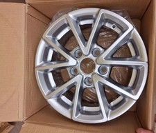 Caravan alloy wheel for sale  HULL