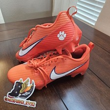Size 10.5 nike for sale  Killeen
