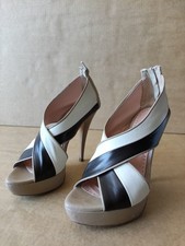 Scarpe col tacco usato  Cagliari