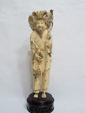 Estátua figura chinesa esculpida fina com suporte de madeira comprar usado  Enviando para Brazil