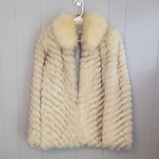 Saga fox women for sale  Spring Hill