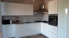 cucina moderna laccata bianca usato  Fiorenzuola d'Arda