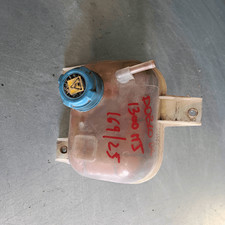 Vaschetta compensazione radiat usato Vaschetta compensazione radiat usato  Italia