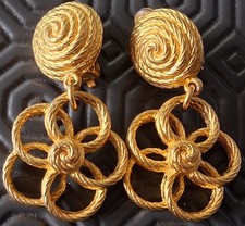 Boucles d'oreilles d'occasion Boucles d'oreilles d'occasion Le Chesne
