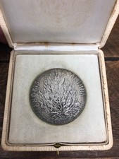 Usado, Medalhão vintage 1965 Papa Paulo VI .800 prata moeda Vaticano 43,5g comprar usado  Enviando para Brazil