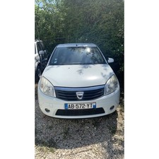 Hayon arrière dacia d'occasion  La Chapelle-Saint-Luc