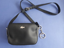 Pochette lacoste bandoulière d'occasion  Paris XVII