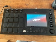 Centro de produção musical independente ao vivo MPC Akai s1364M comprar usado Centro de produção musical independente ao vivo MPC Akai s1364M comprar usado  Enviando para Brazil