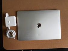 Macbook pro 2018 gebraucht kaufen  Rostock