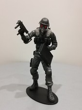 Boneco NECA Resident Evil Hunk 7" série 10º aniversário - 2007 Capcom, usado comprar usado  Enviando para Brazil