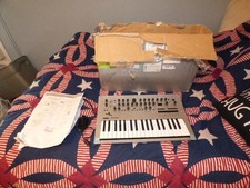 Minilogue KORG sintetizador analógico polifônico - com adaptador CA comprar usado  Enviando para Brazil