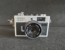 Vintage macchina fotografica usato Vintage macchina fotografica usato  Fermo