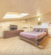 Letto matrimoniale con usato  Roma