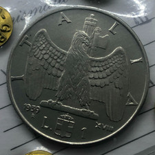 Vittorio emanuele iii usato  Italia